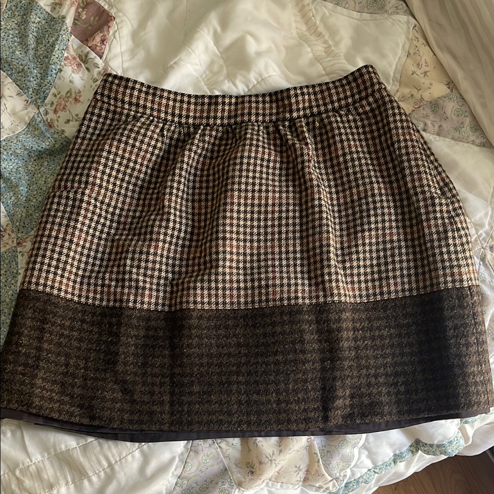 Classic Houndstooth Skirt